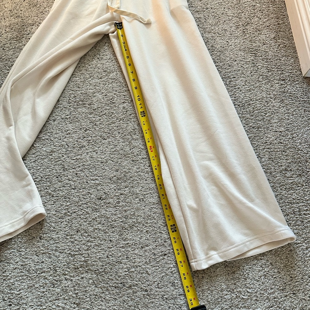 New Bluivy Wide-Leg Jumpsuit ~ Cream - Picture 3 of 6